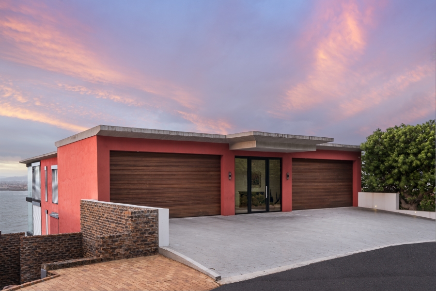 To Let 3 Bedroom Property for Rent in Gordons Bay Village Western Cape